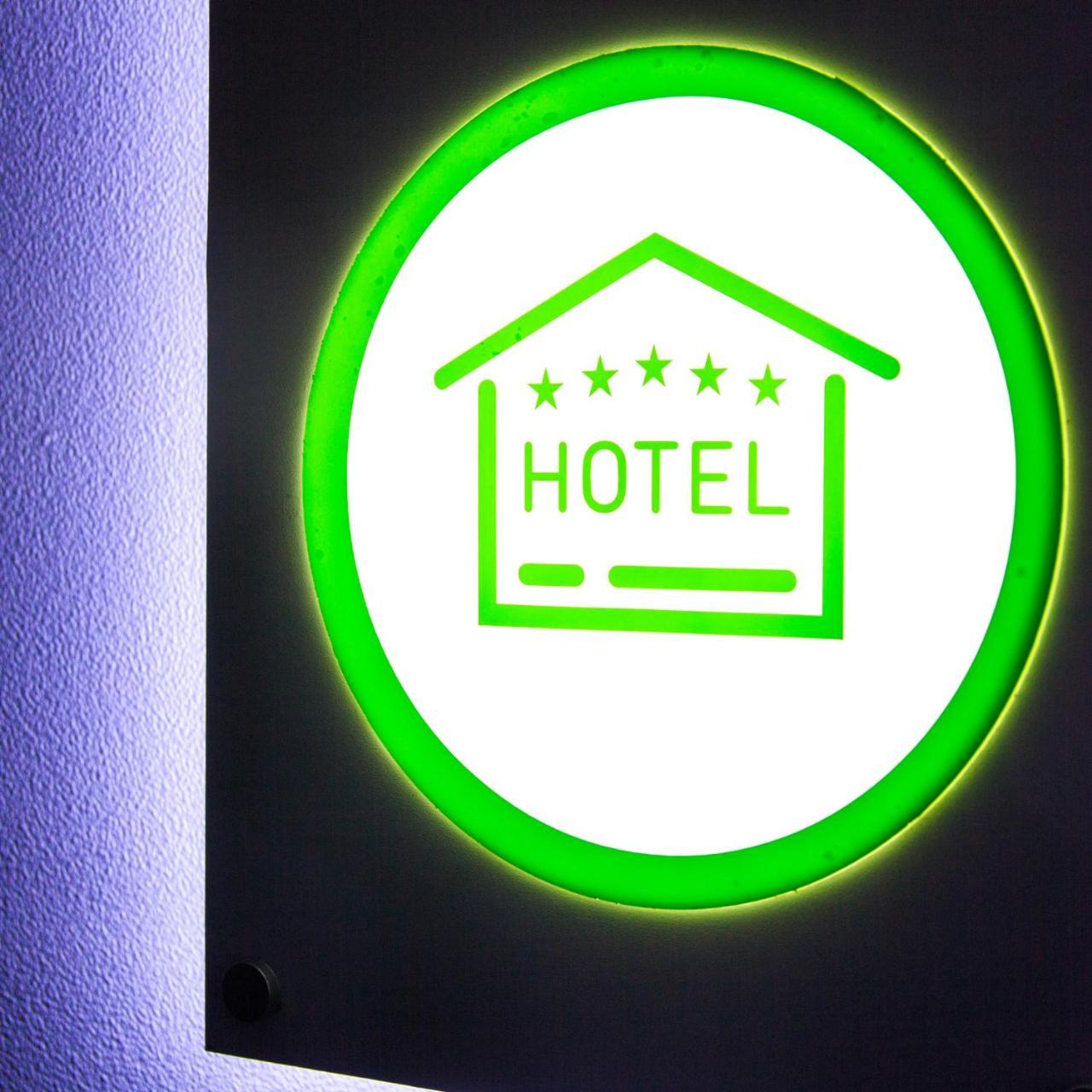 Aсe Hotel 阿克托比 外观 照片